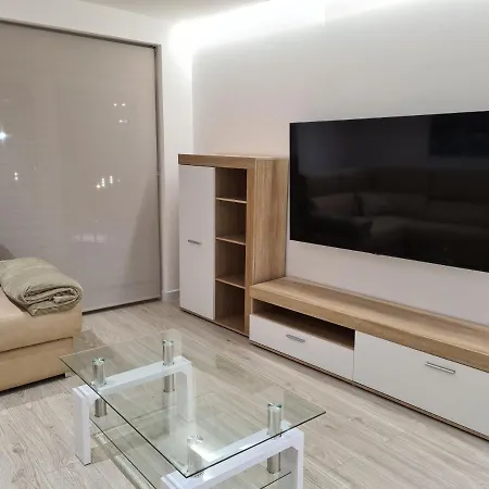 104a 8 Personas Apartament *