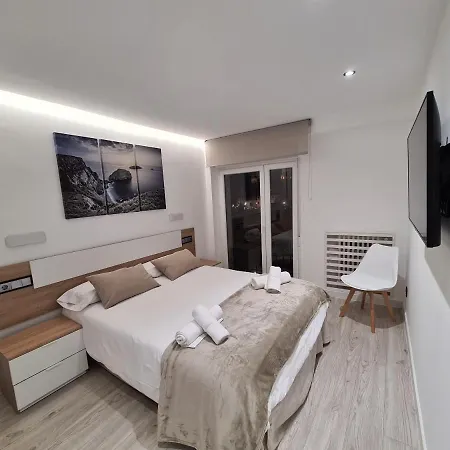 104a 8 Personas Apartament