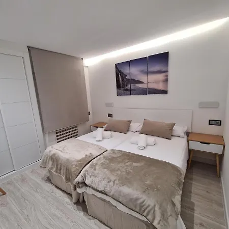 Apartment 104a 8 Personas *